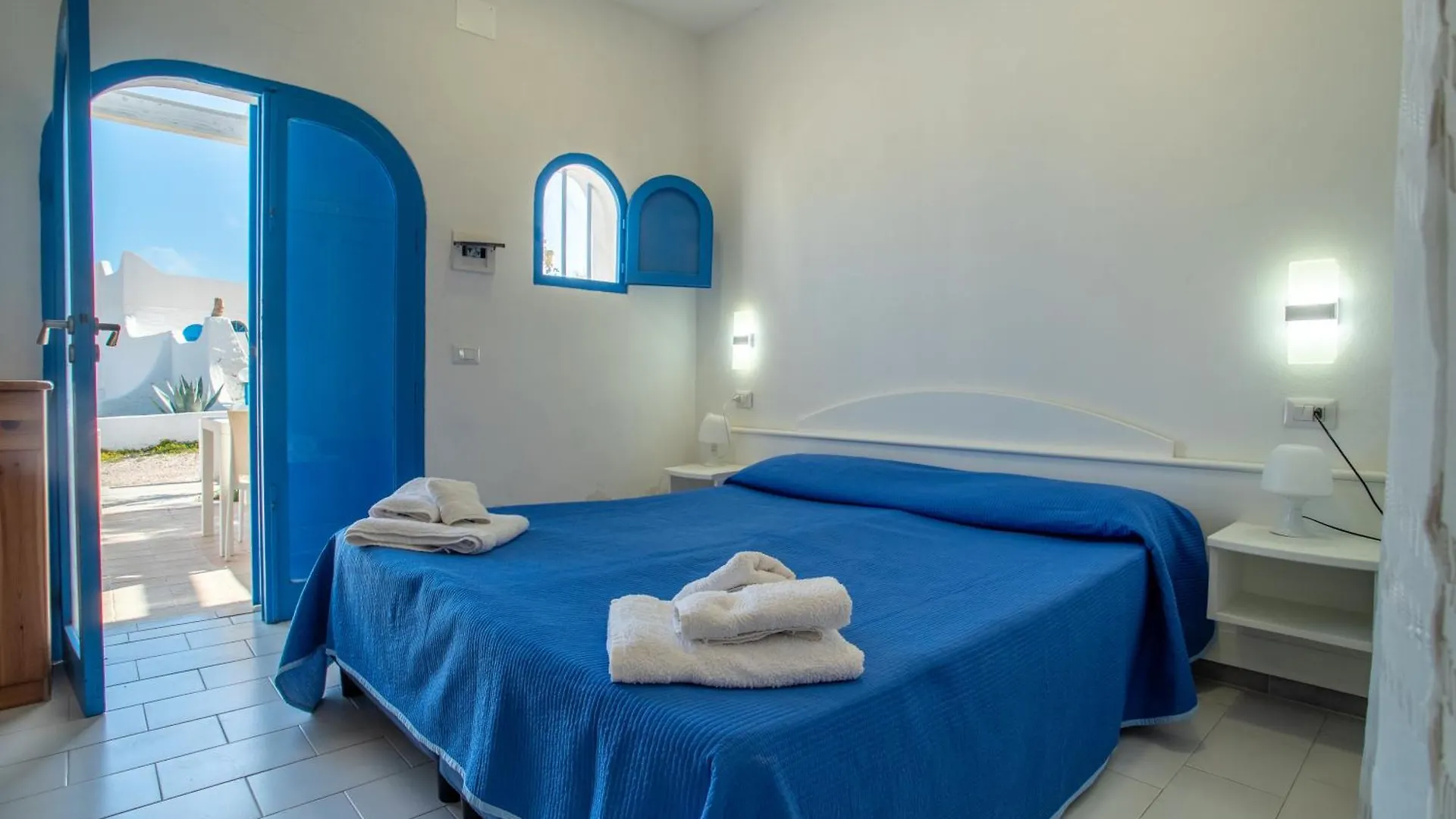 Villette Di Cala Creta Lampedusa 0*,  İtalya